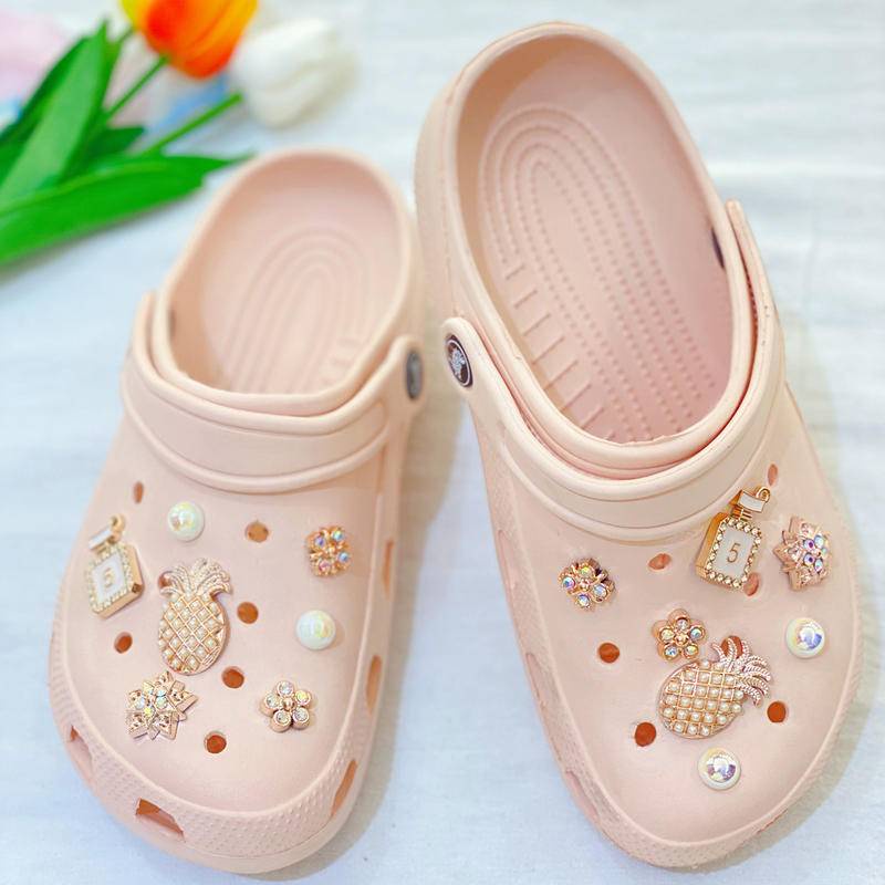sticker dép crocsPhụ Kiện Gắn Trang Trí Giày croc DIY Dễ Thương
