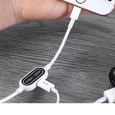 CHÍNH HÃNG TOTU JACK CHIA 2 CHÂN VỪA sạc nhanh VỪA NGHE NHẠC, MIC âm thanh GAME USB-A sang IP 5 6 7 8 x xr xs 11 12 13