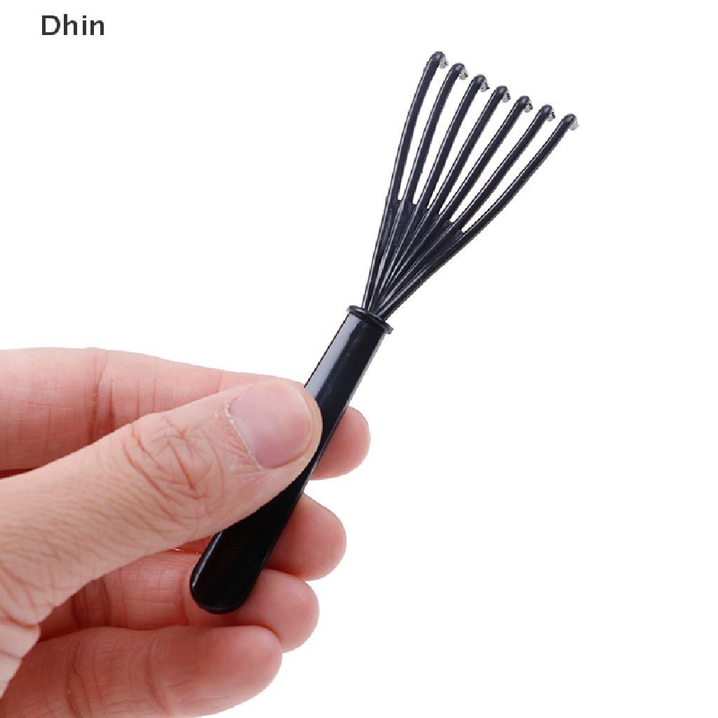 Bộ 2 Dụng Cụ Vệ Sinh Lược Chải Tóc Lông Mềm Tiện Dụng