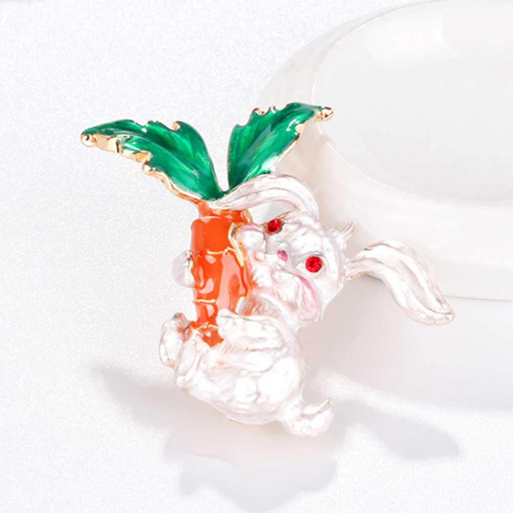 Ghim Cài Áo Hình Thỏ Và Củ Cà Rốt Đáng Yêu