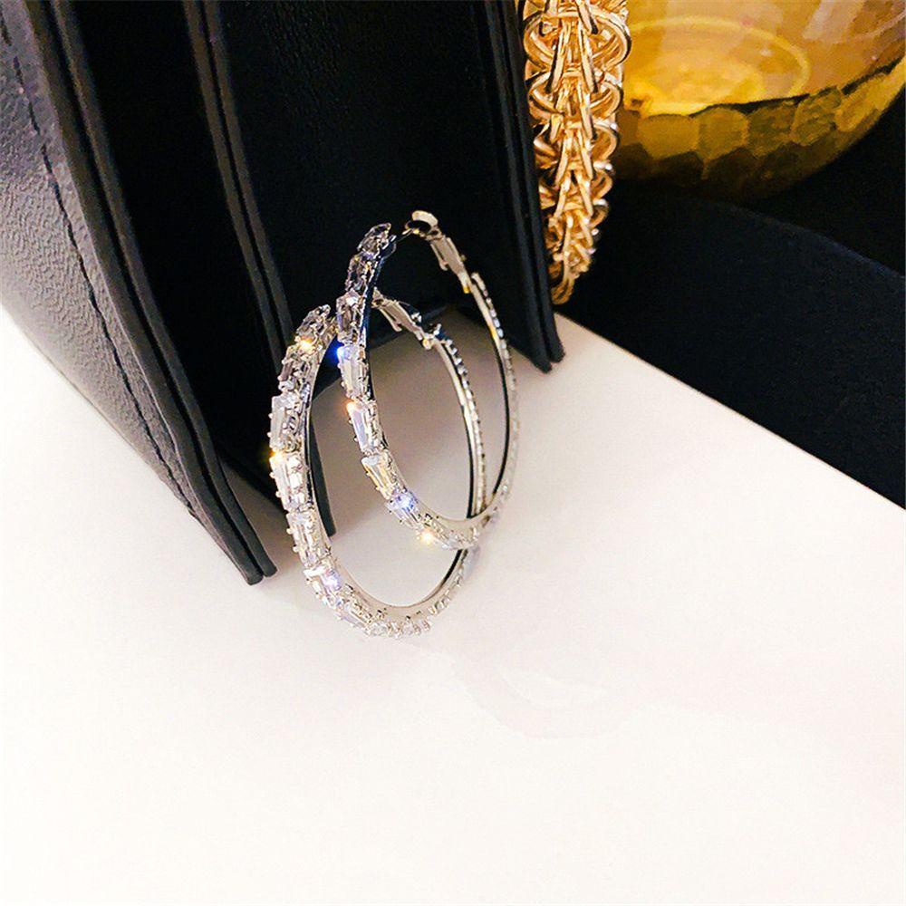 Khuyên Tai Tròn Lớn Đính Đá Sapphire Trắng Thanh Lịch Thời Trang Dự Tiệc Cưới