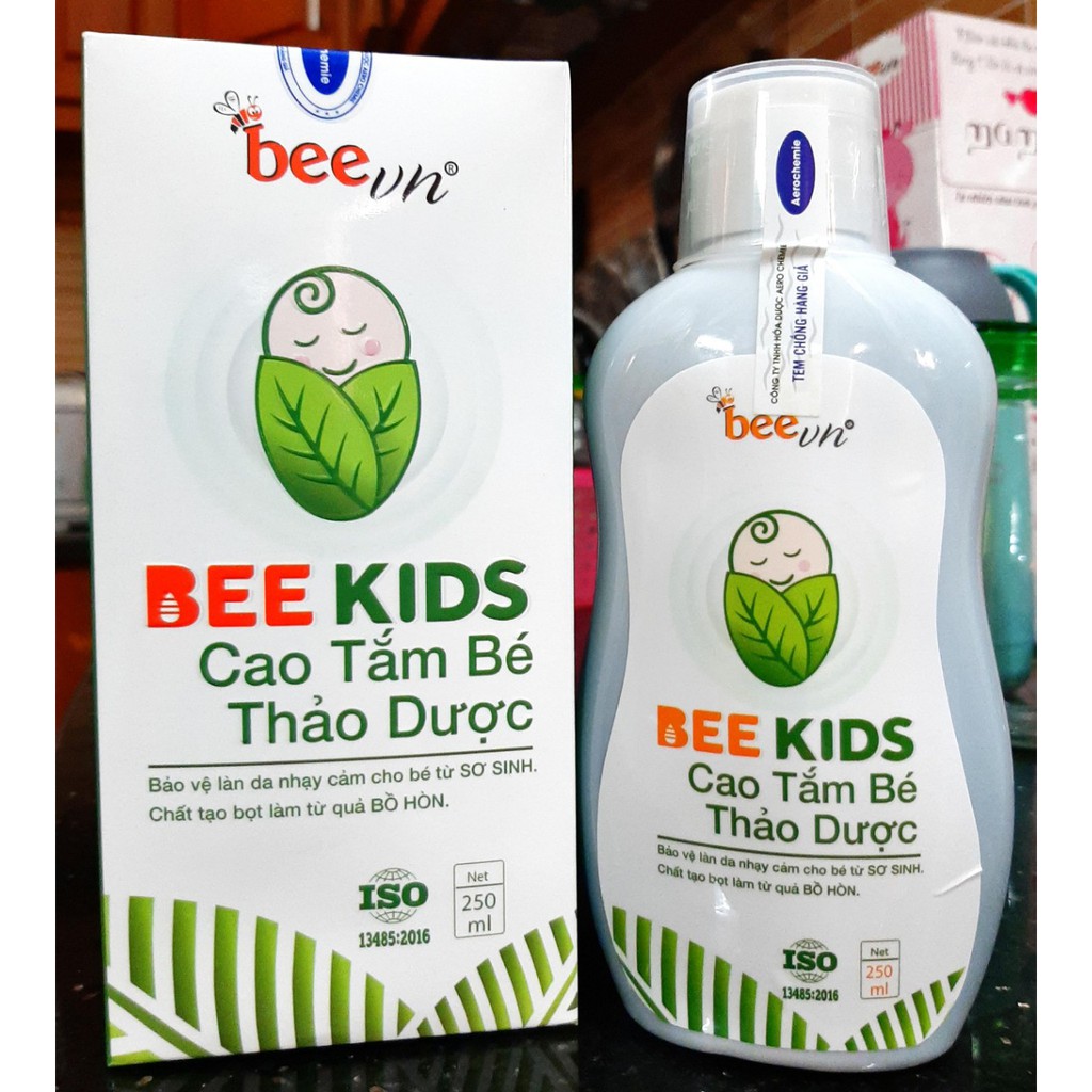 Cao tắm bé thảo dược BeeKids 250ml