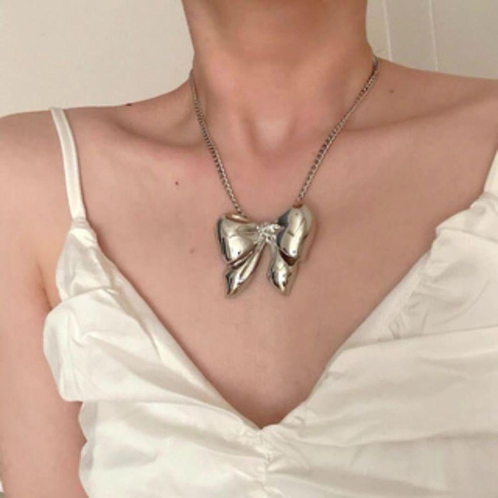 Vòng Cổ Choker Mặt Nơ To Ngọt Ngào Cho Nữ
