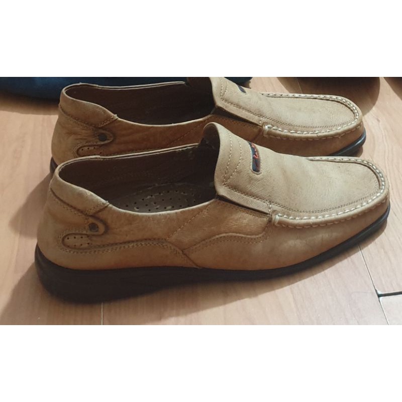 Giầy da hiệu chính hãng