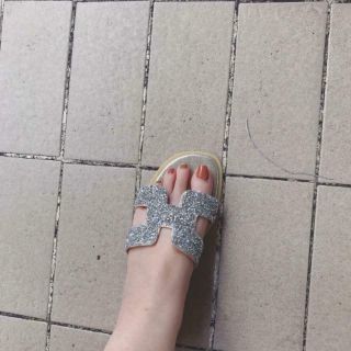 Dép chữ H đính đá
