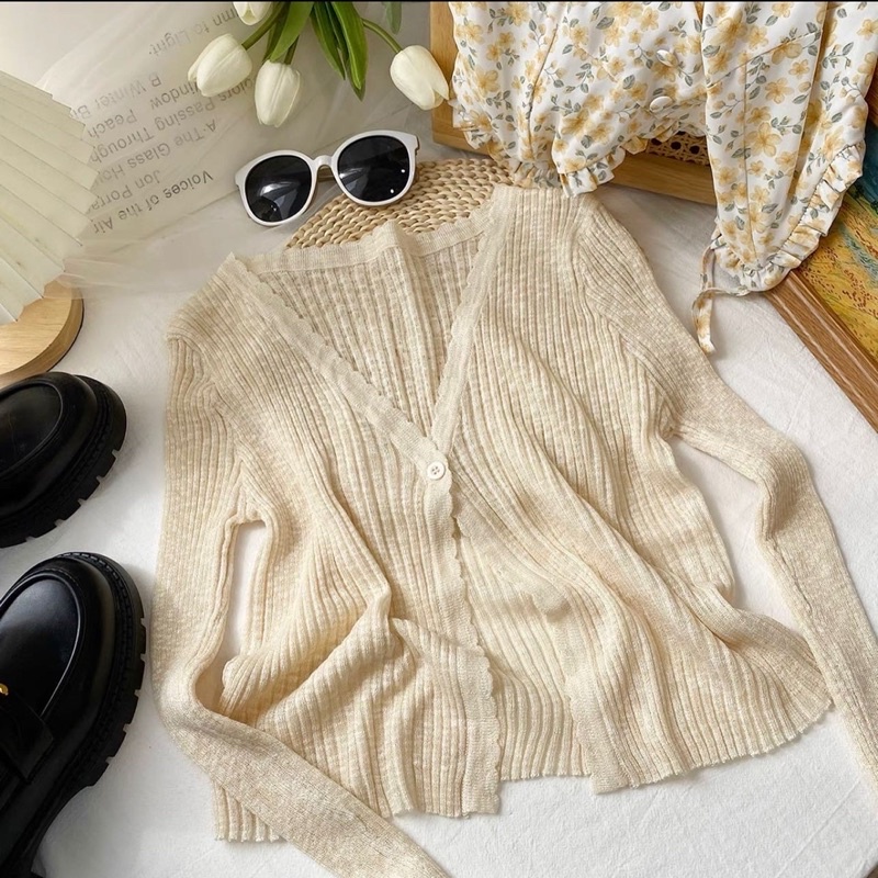 Cardigan khoác váy hè