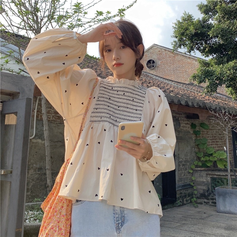 Áo babydoll dáng xòe tay phồng dài họa tiết trái tim màu kem có size dài tay hot girl hàng QC