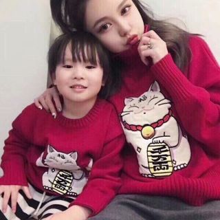 Áo len mèo thần tài
