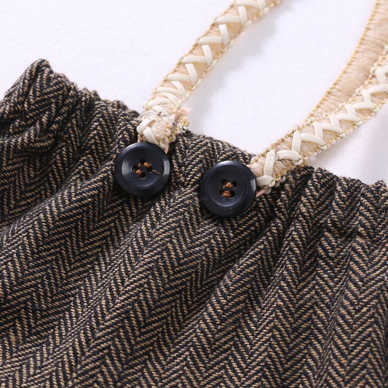 Set quần dài và nón trùm dùng để làm trang phục chụp ảnh dành cho bé trai