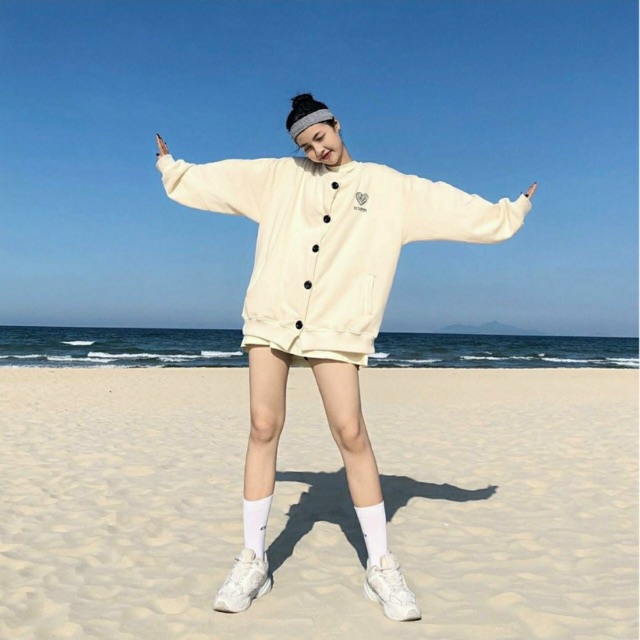 Áo khoác cardigan nỉ unisex Nút thêu trái tim nam nữ ulzzang Wind thu đông | BigBuy360 - bigbuy360.vn