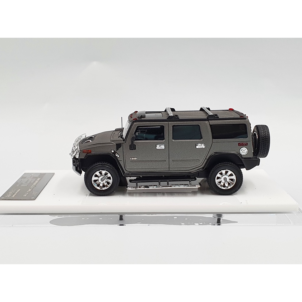 Xe Mô Hình Hummer H2 2008 Tỉ lệ 1:64 Hãng sx Motor Helix ( Xám )