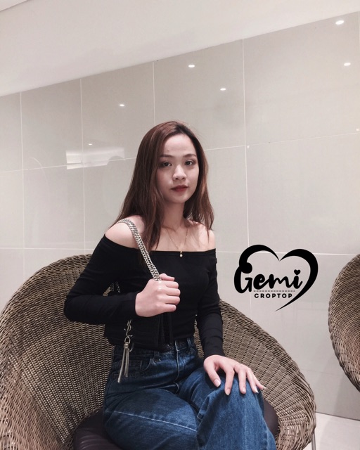 ÁO CROPTOP TRỄ VAI BASIC TAY DÀI [GEMI SHOP]