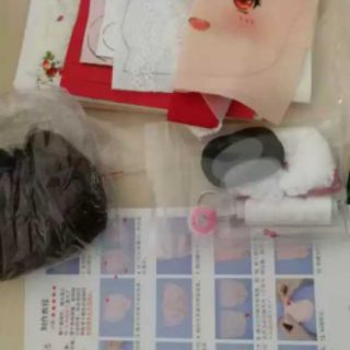 Búp bê vải cao cấp cô bé tóc xoăn