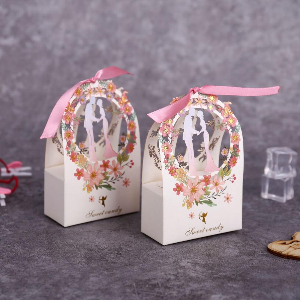Hộp Đựng Kẹo / Kẹo Hình Cô Dâu Chú Rể / Hoa Nhỏ Xinh Cho Tiệc Cưới