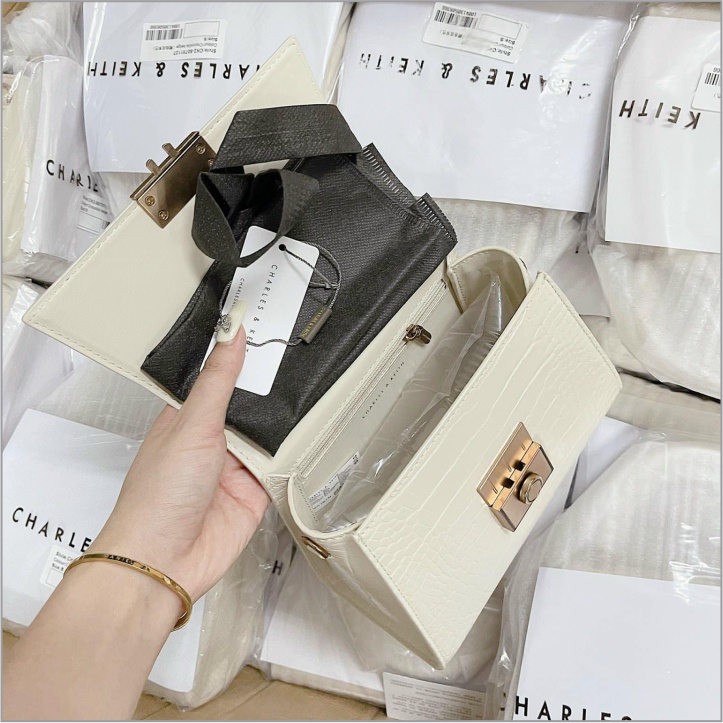 Túi Xách Tay CnK Vân Cá Sấu Khóa Bấm Tròn DC6301 Sang Trọng Đi Tiệc Đi Chơi