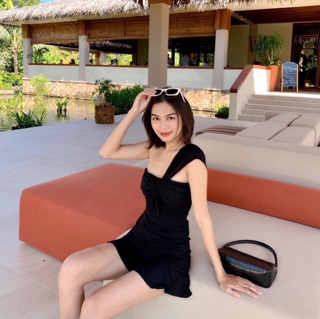 ĐẦM ĐEN BODY ĐUÔI CÁ MỘT VAI