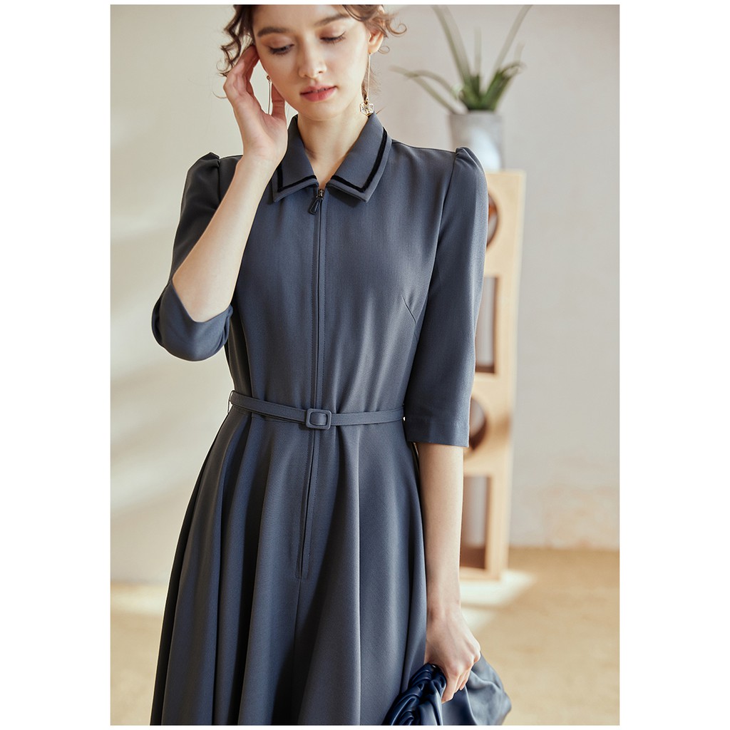 Đầm cổ sơ mi viền đen tay lửng dáng xòe tròn kèm dây đai