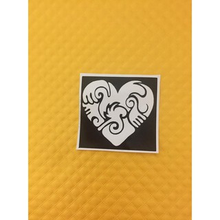 Khuôn hình decal trái tim đặc biệt 3