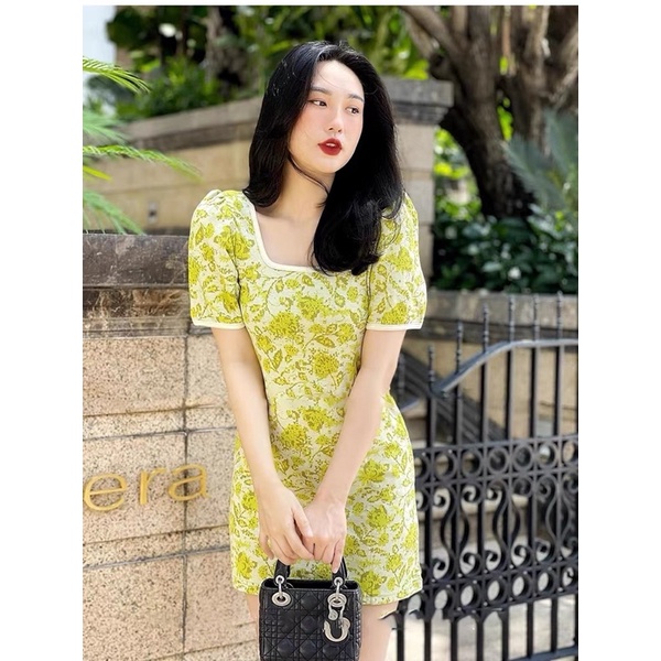 Váy dệt kim cổ vuông hoa xanh Zarraa