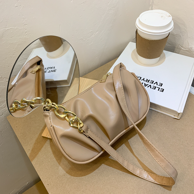 Túi Đeo Chéo Thời Trang Xinh Xắn Dễ Phối Đồ Cho Nữ