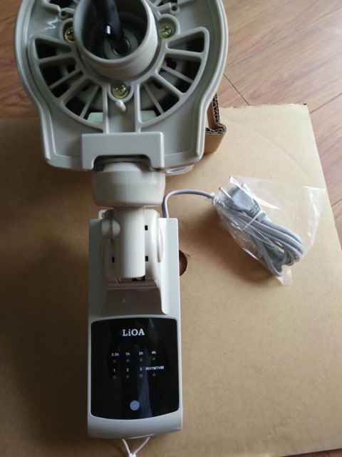 Quạt Lioa treo Tường