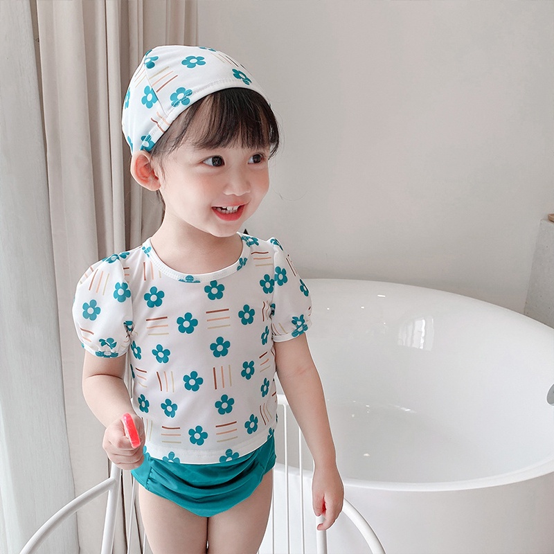 Bộ Đồ Bơi 3 Mảnh Họa Tiết Hoa Dễ Thương Cho Bé Gái