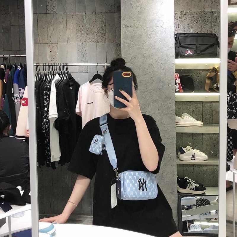 Túi đeo chéo MLB vải monogram size 18