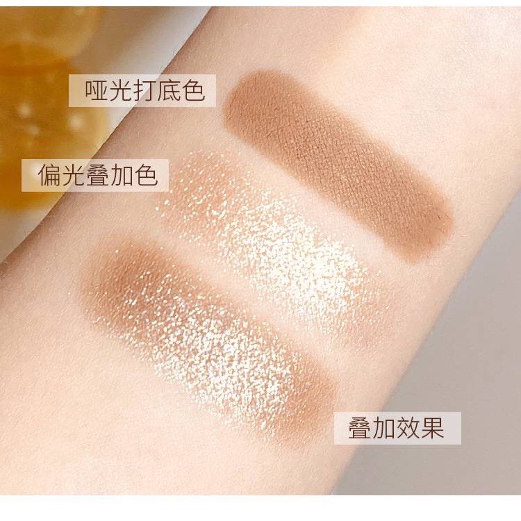 Bảng Phấn Mắt Hai Tông Màu Lì Và Nhũ Lánh lameila 5121