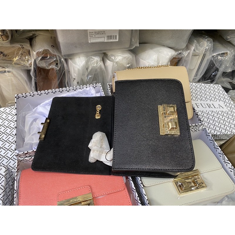 ❥  𝐓𝐮́𝐢 𝐅𝐮𝐫𝐥𝐚 𝐛𝐞𝐥𝐥𝐚- 𝐃𝐀 𝐓𝐡𝐚̣̂𝐭