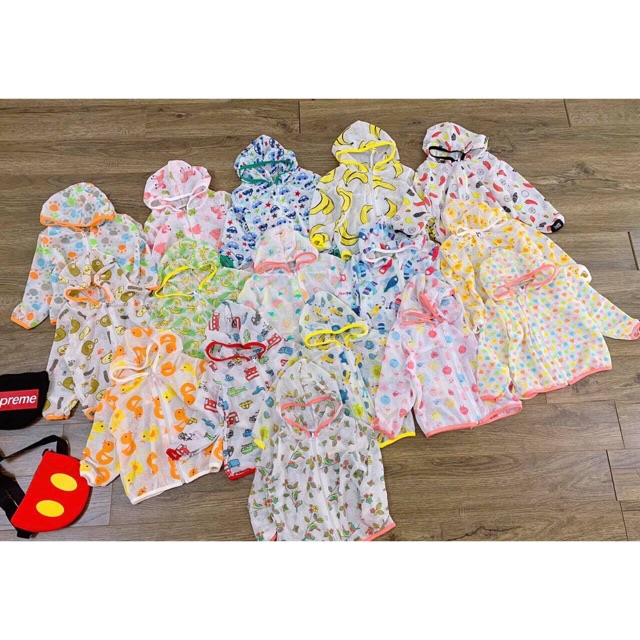 Áo chống nắng cho bé