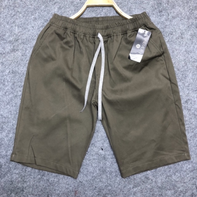 Quần short lưng thun ngang gối | BigBuy360 - bigbuy360.vn