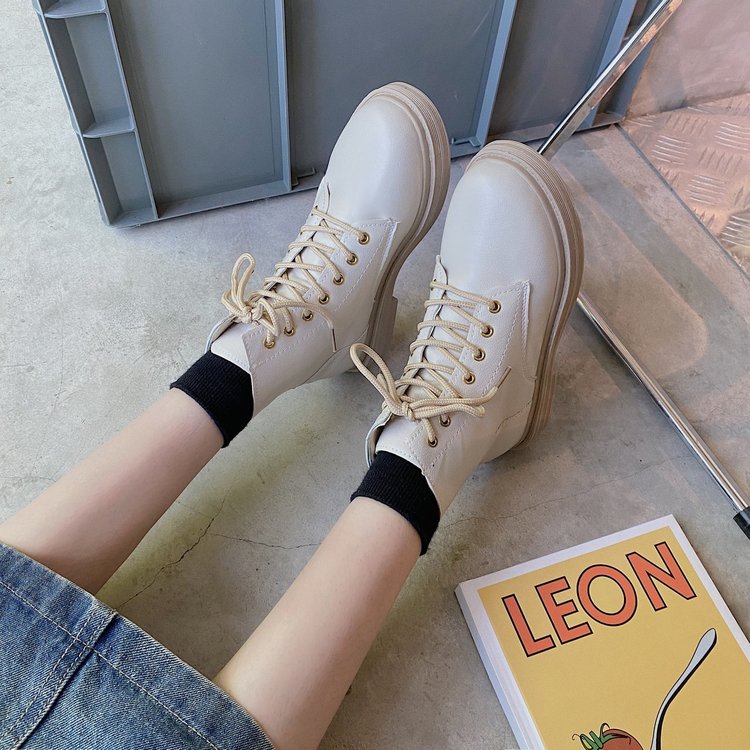 Giày bốt cổ cao da mềm phong cách hợp thời trang | BigBuy360 - bigbuy360.vn