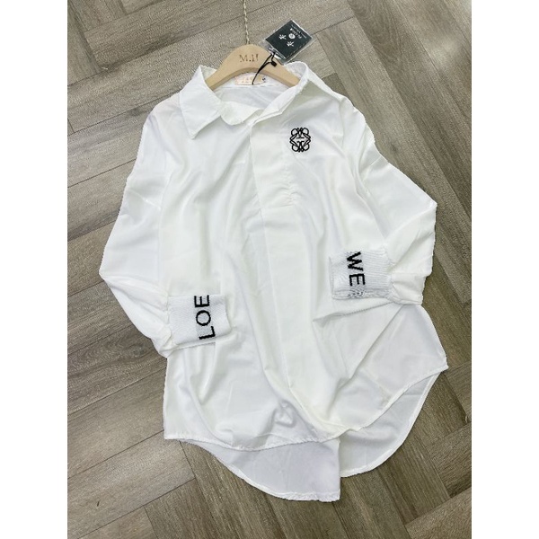 Áo sơ mi bo tay thêu form rộng