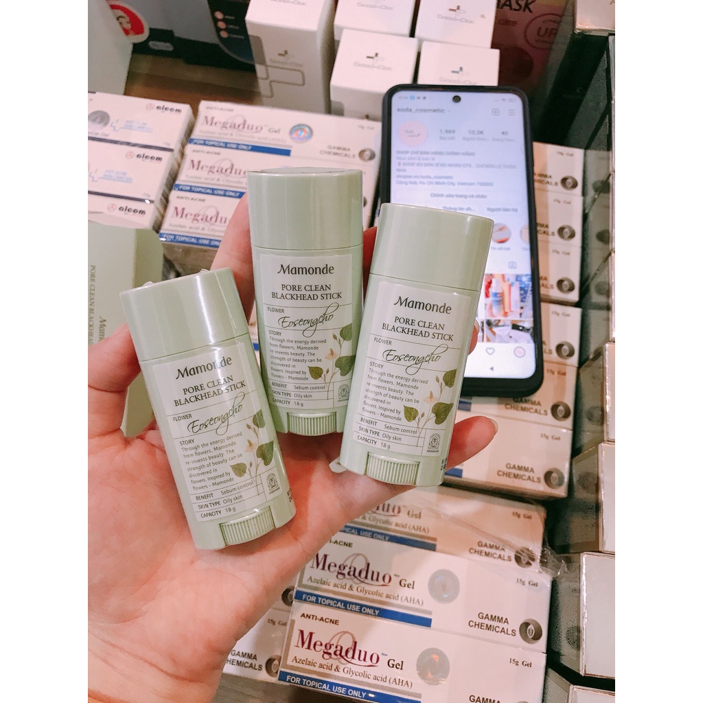 Thanh Lăn Giảm Mụn Đầu Đen Mamonde Pore Clean Blackhead Stick 18g
