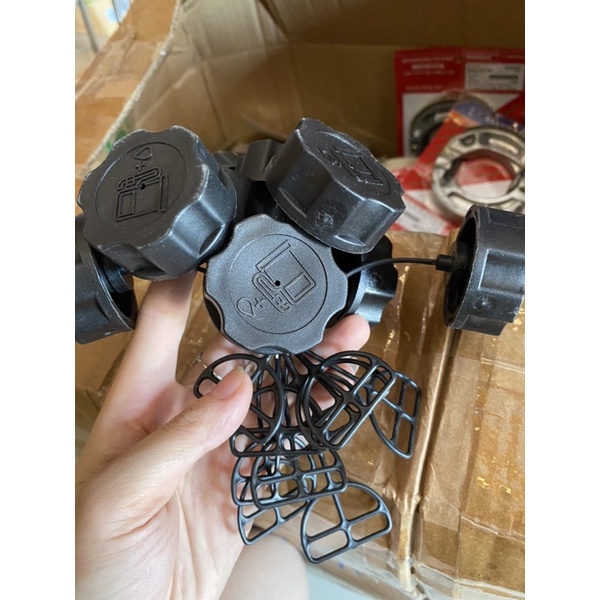 Nắp bình xăng lớn máy cắt cỏ 260 , 330, 430, Gx35