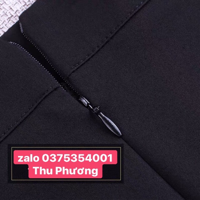 Chân váy bút chì có khoá kéo xẻ trước dài 60cm