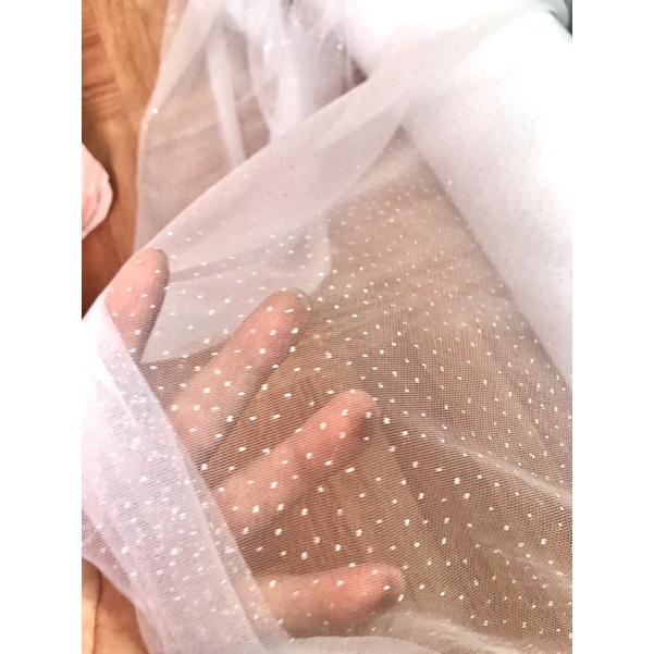 Lưới nhủ kim tuyến lấp lánh mềm màu trắng xịn hạt không rụng khổ vải 1m8