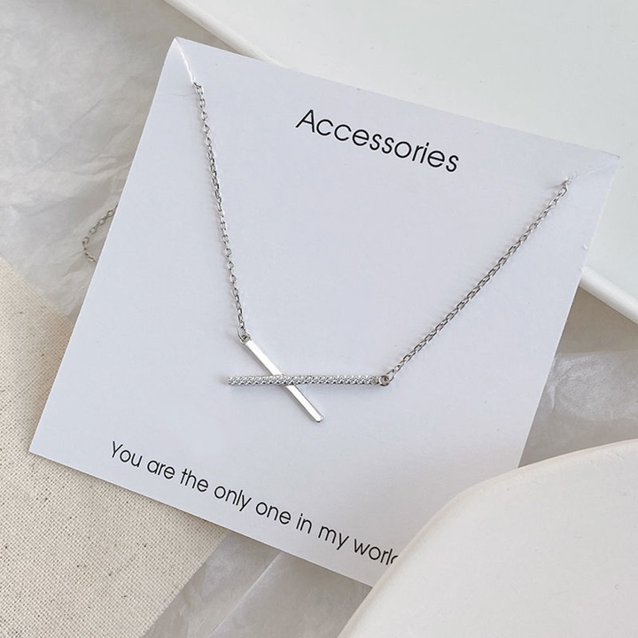 Dây Chuyền Sợi Nhiễn Mặt Chữ X Đính Đá - Vani Store [TS000567]