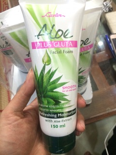 Sữa Rửa Mặt Tinh Chất Nha Đam Alone Plus GLuta