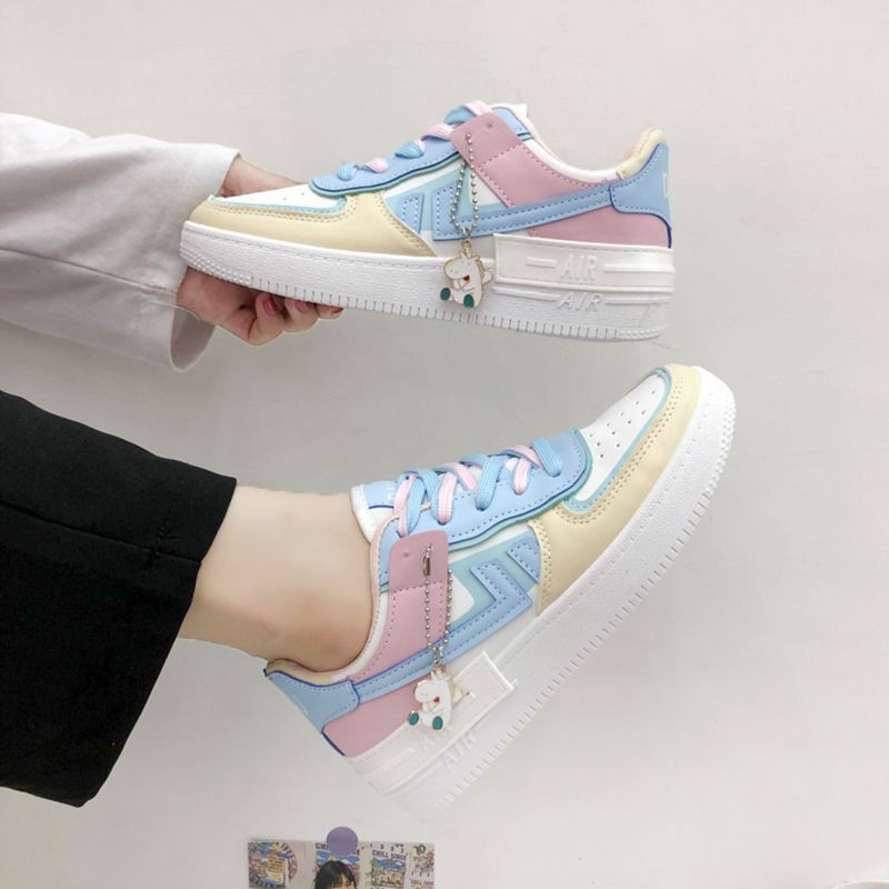 Giày Sneaker Lolita phối nhiều màu kèm khóa Unicron + 2 cặp dây giày xanh - hồng