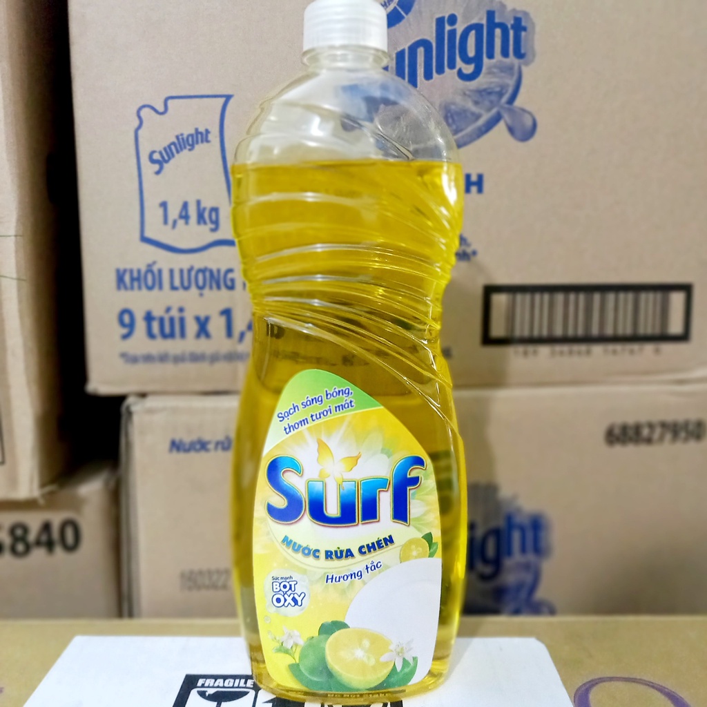 Nước Rửa Chén SURF Hương Tắc Dịu Nhẹ Chai 750g 750 g