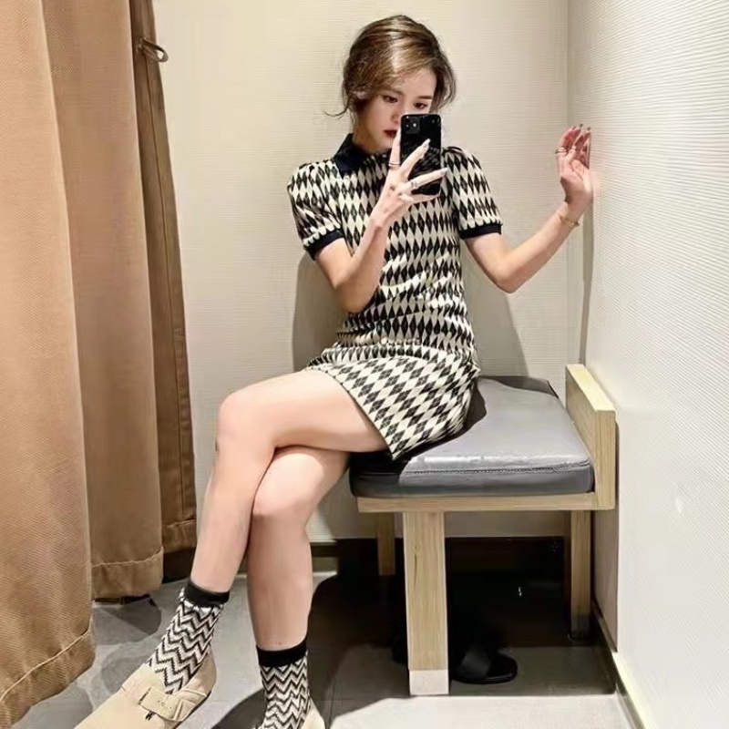Đầm ngắn Perty cổ polo dáng ôm phong cách Hàn Quốc dành cho nữ