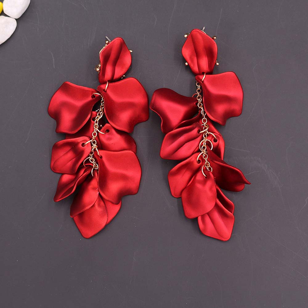 Khuyên Tai Nữ Trang Dáng Dài Tạo Hình Độc Đáo