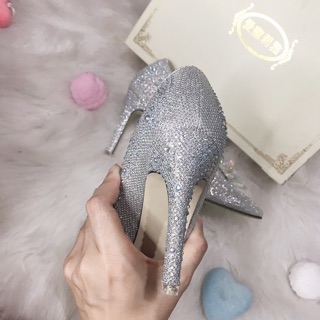 GIÀY CƯỚI ĐÍNH HOA ĐÁ CAO CẤP