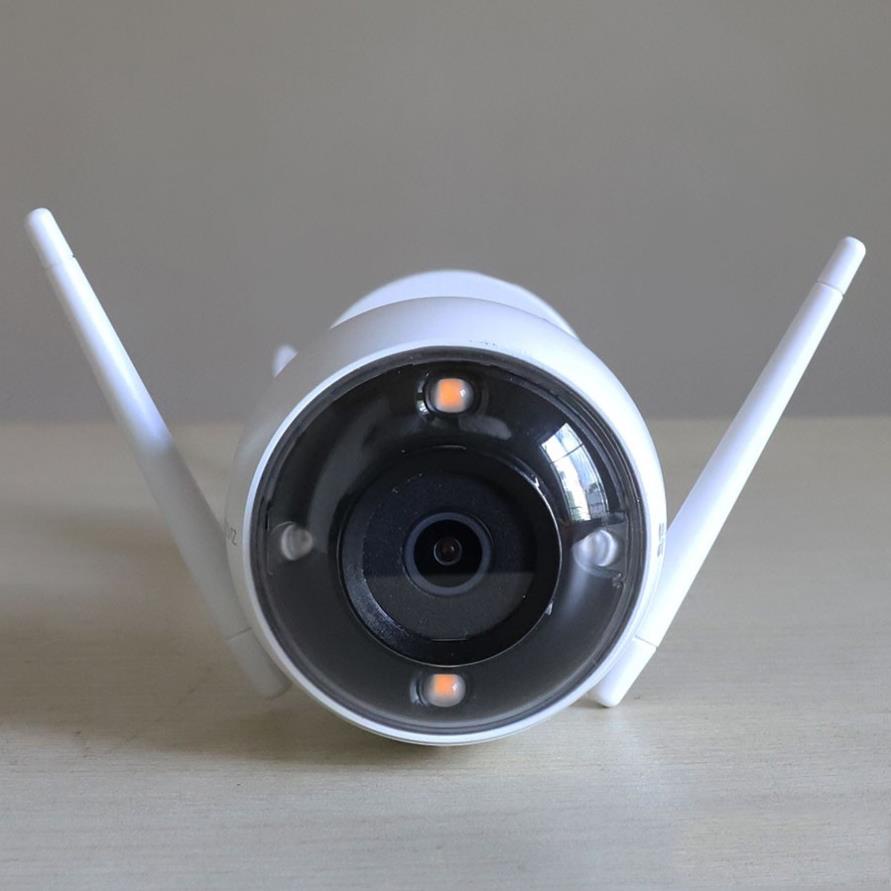 CAMERA WIFI EZVIZ C3W PRO 4.0 MEGAPIXEL CÓ MÀU BAN ĐÊM