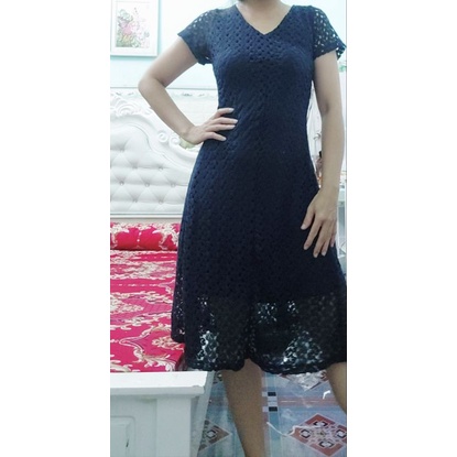 Thanh lý đầm ren thun đẹp dưới 55kg