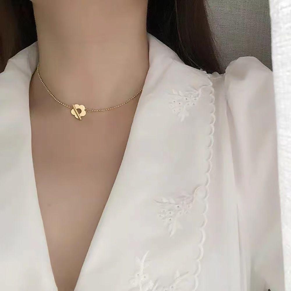 Vòng Cổ Choker Bằng Hợp Kim Thiết Kế Đục Lỗ Đơn Giản Phong Cách Hàn Quốc Cho Nữ