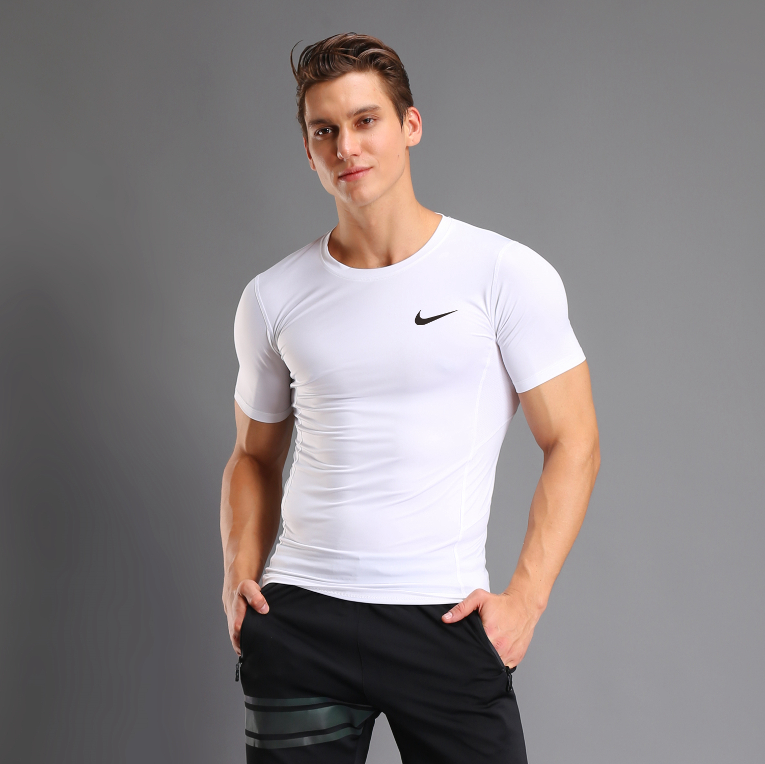 NIKE Áo Thun Nam Tay Ngắn Cổ Tròn Có In Hình Thời Trang Phong Cách 2020 | BigBuy360 - bigbuy360.vn