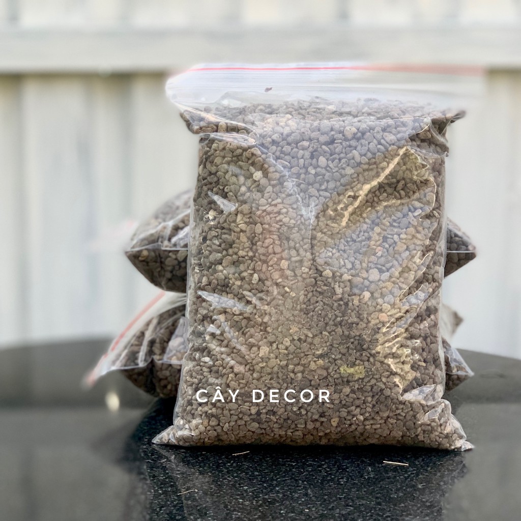 Đá bọt Pumice  cực tốt cho sen đá, cây kiểng - size 3-6mm, gói 1kg