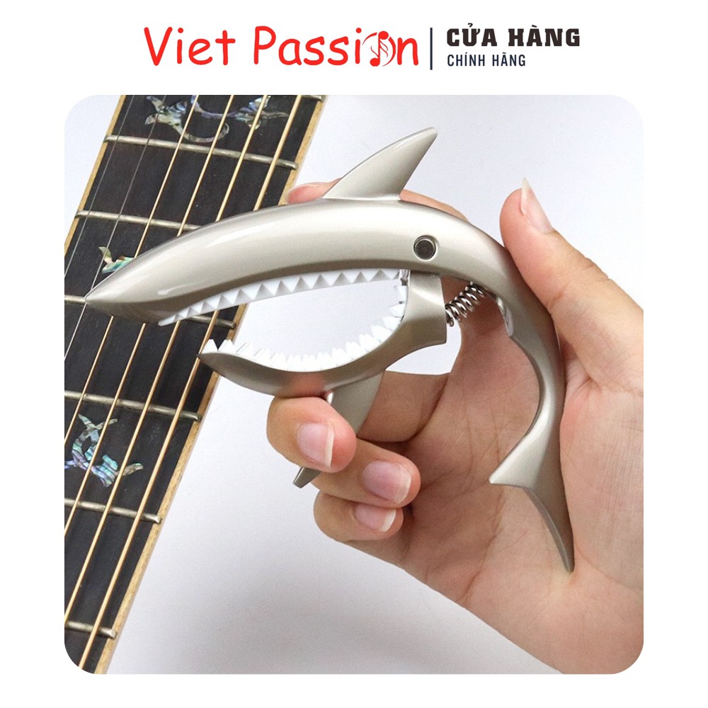 Capo guitar cá mập màu bạc Viet Passion kim loại bền đẹp dành cho đàn guitar classic acoustic